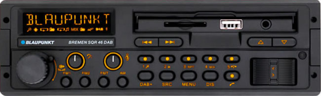 Blaupunkt Bremen SQR46 with media ports open.