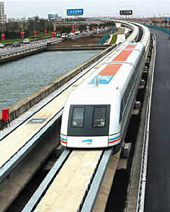 Shanghai's new Transrapid magnetic levitation train with Visaton.